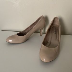 Nude highheels size 11 women